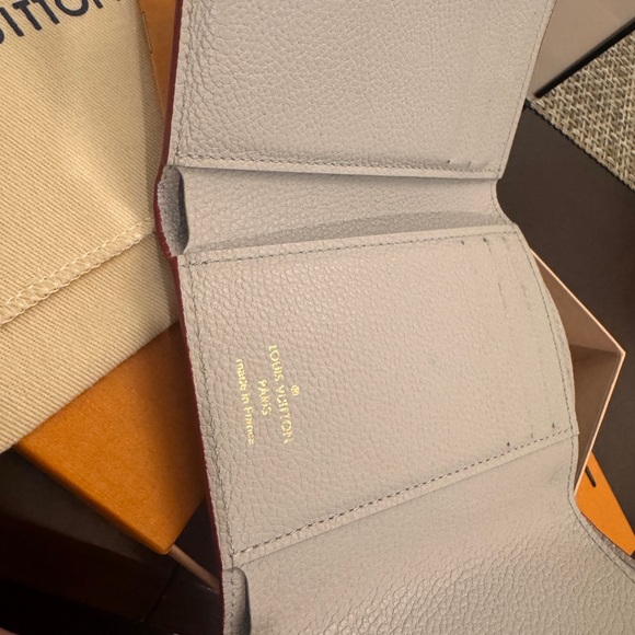 Louis Vuitton Monogram Gray Empriente Victorine Wallet - Picture 4 of 9